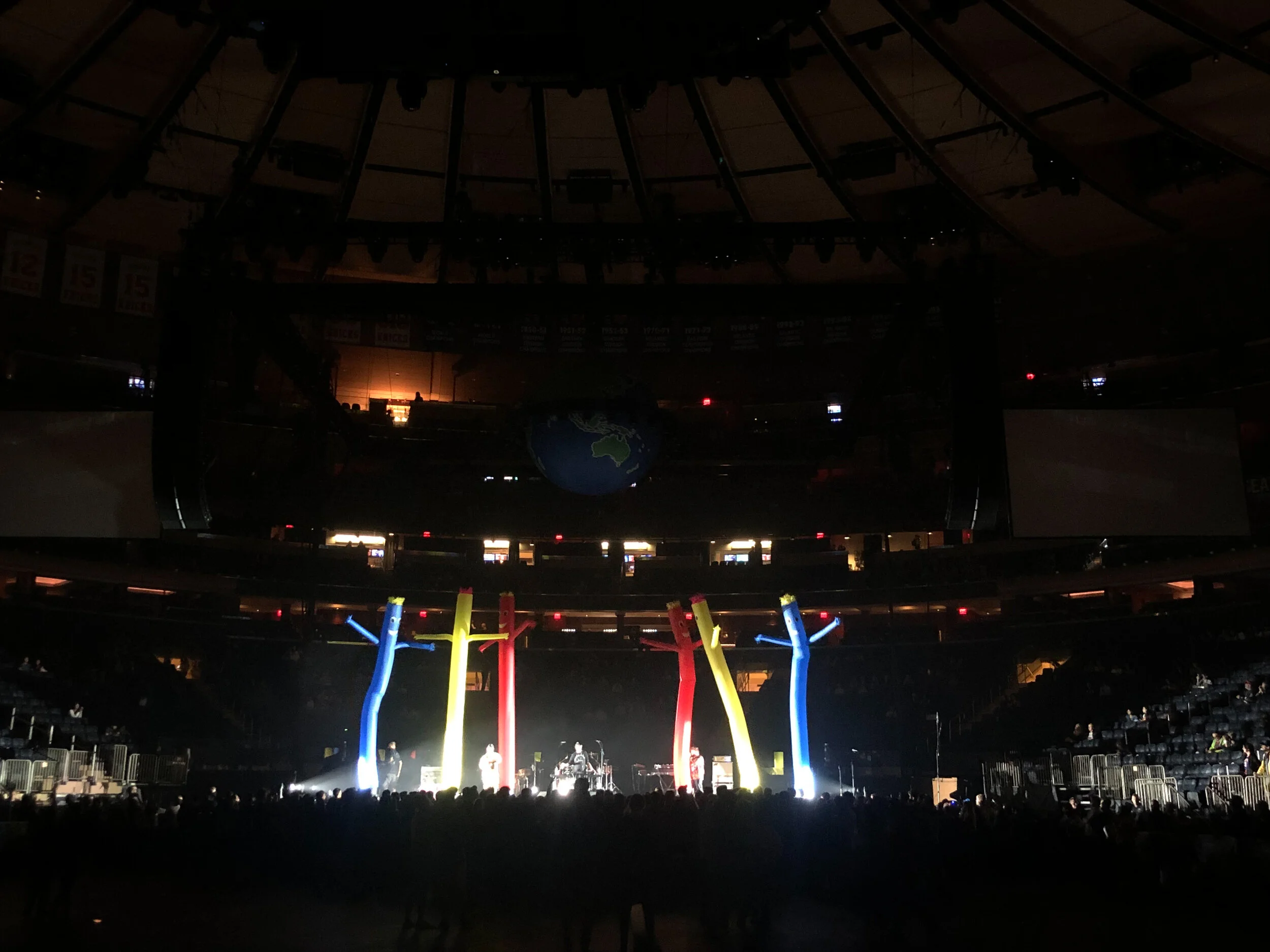  Stage design for Despot’s performance at Madison Square Garden 