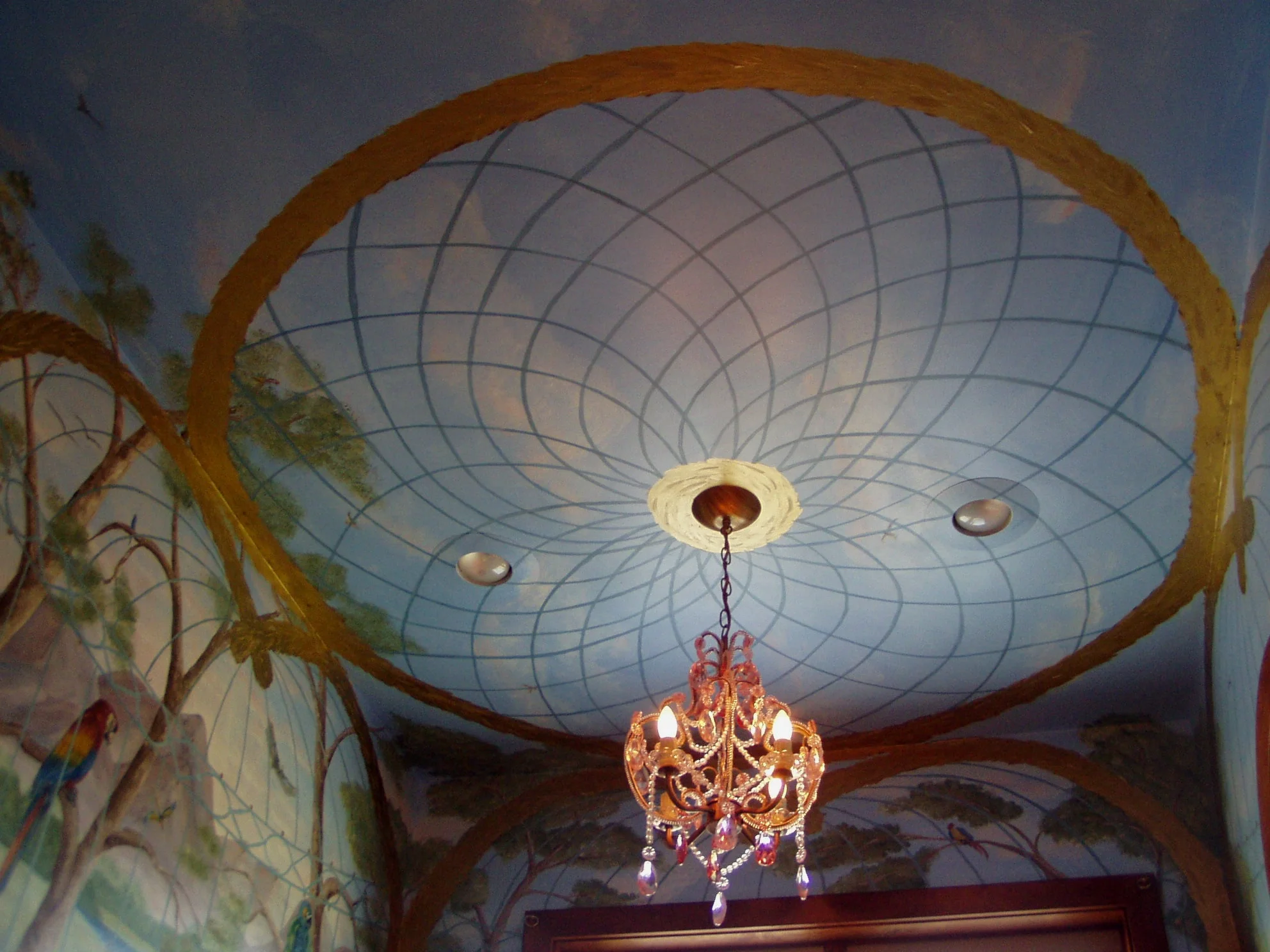 Ceiling Mural around chandelier.JPG