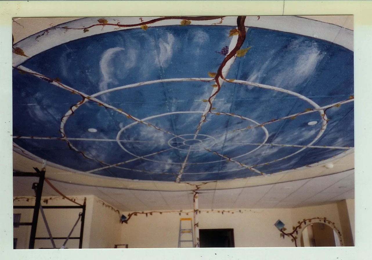 Ceiling Mural Skylight with Grapevines.jpg