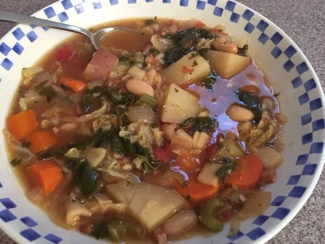 The finished minestrone - delizioso!