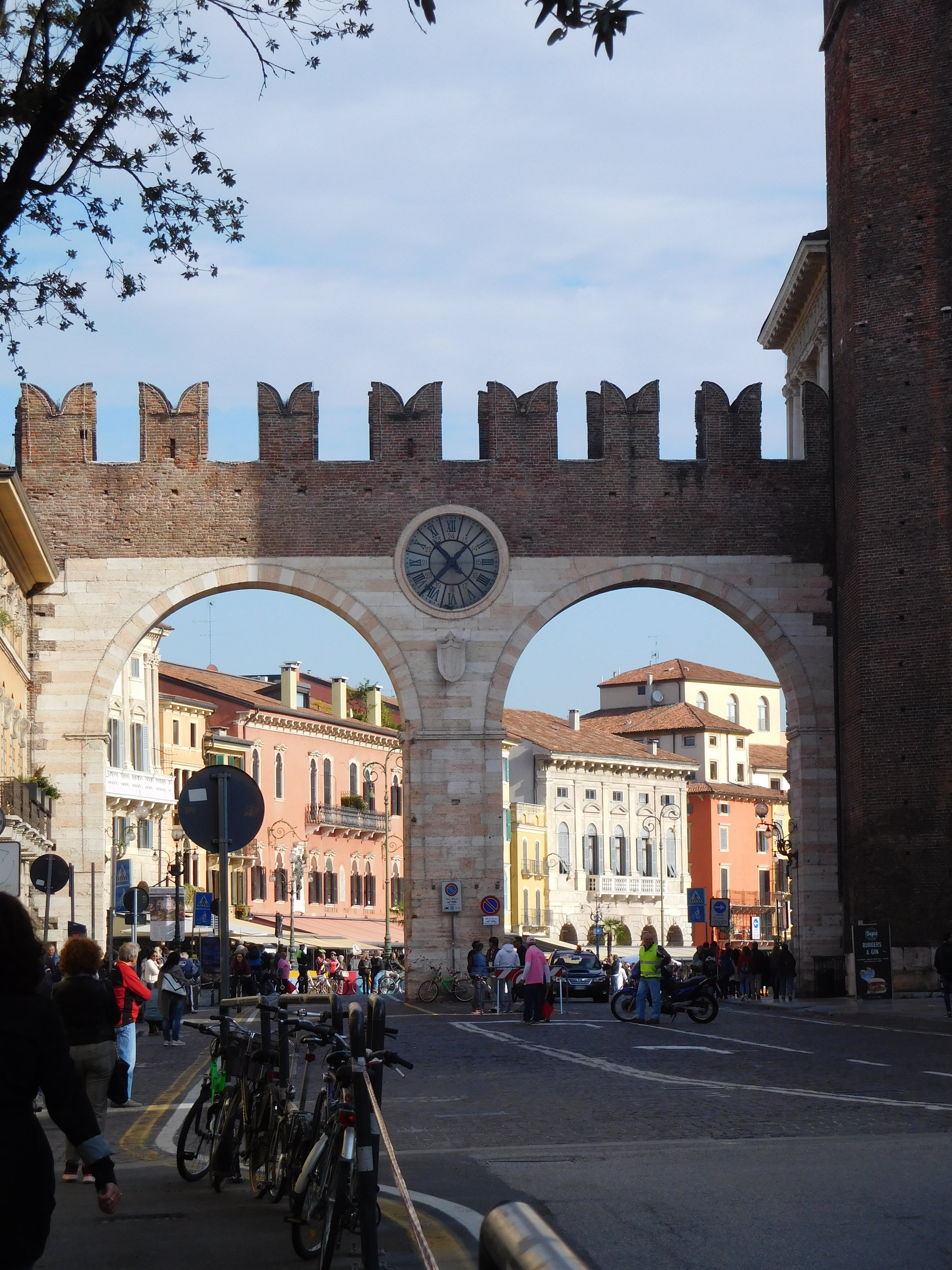 Verona, Piazza Bra