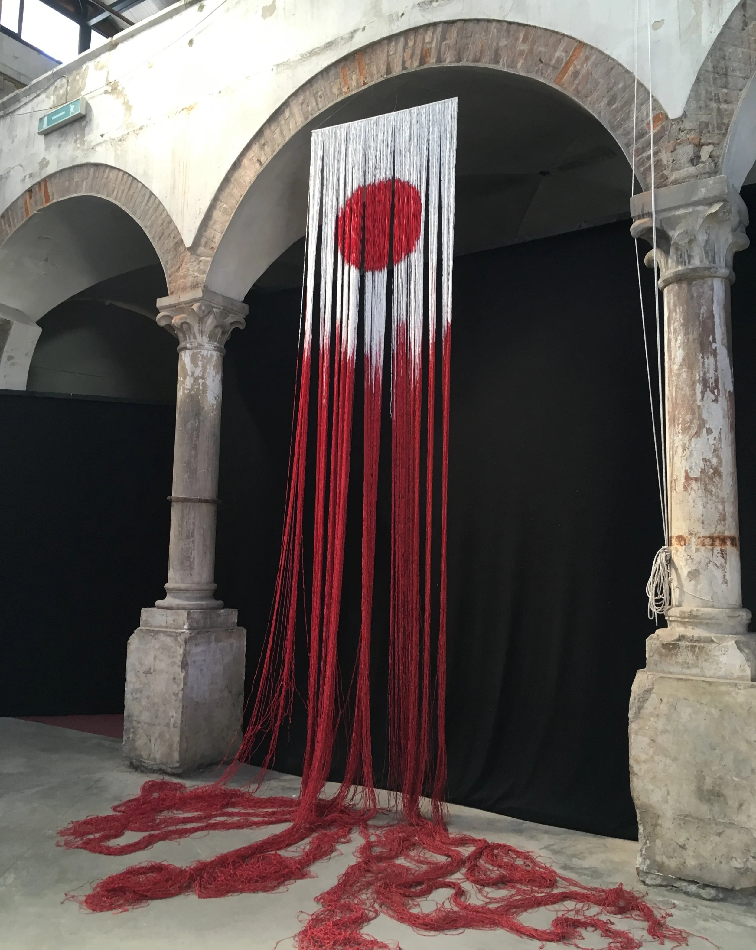 Radiate Eternal, Marie Schirrmacher-Metz, displayed in the old Mercato building