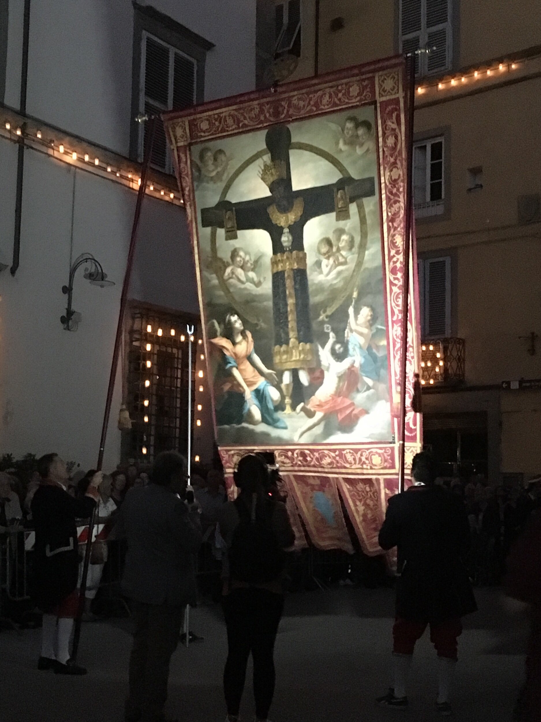 The Santa Croce (Holy Cross) procession, by candlelight, takes place on September 13 each year.