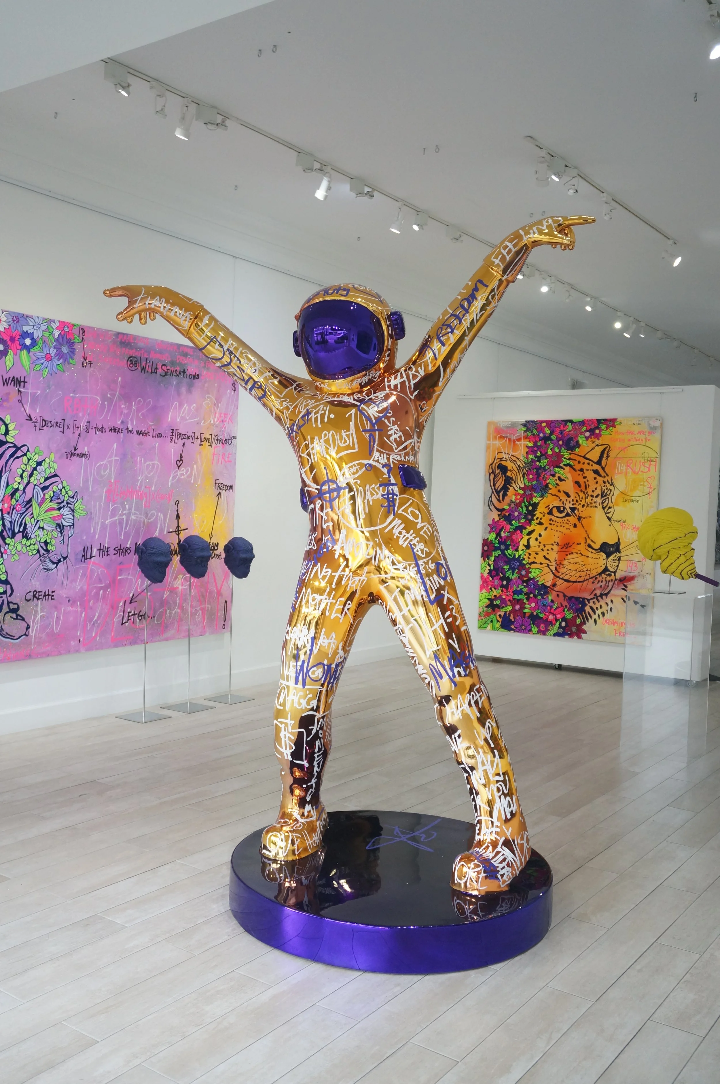 Dancing Spaceman - 96.jpg