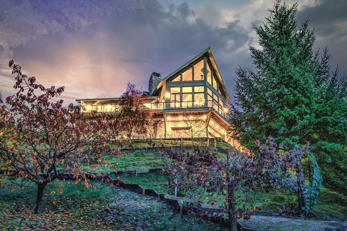 451 Spyglass Road - photo 02.jpg