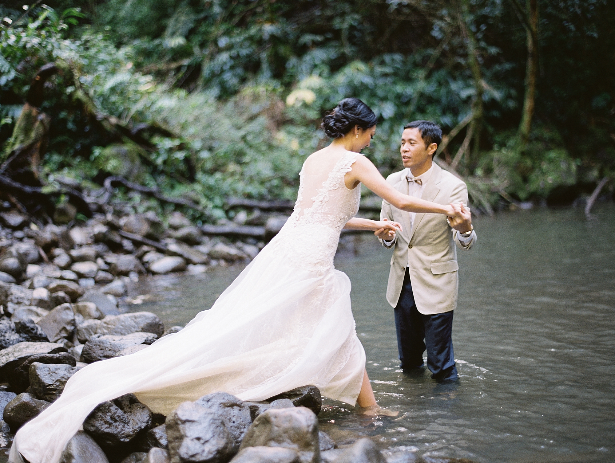 Maui Waterfall Elopement_0044.jpg