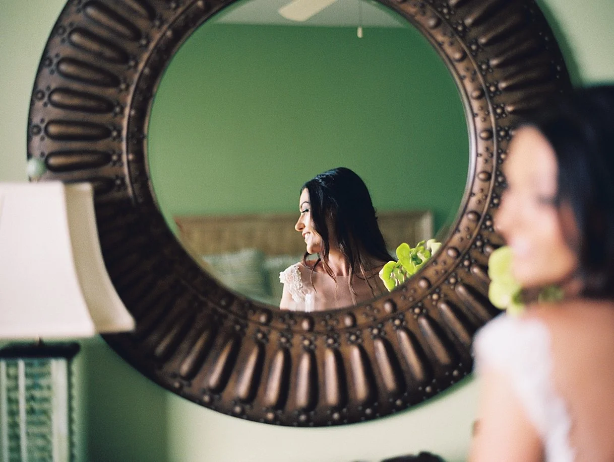 bride-getting-ready-mirror.jpg