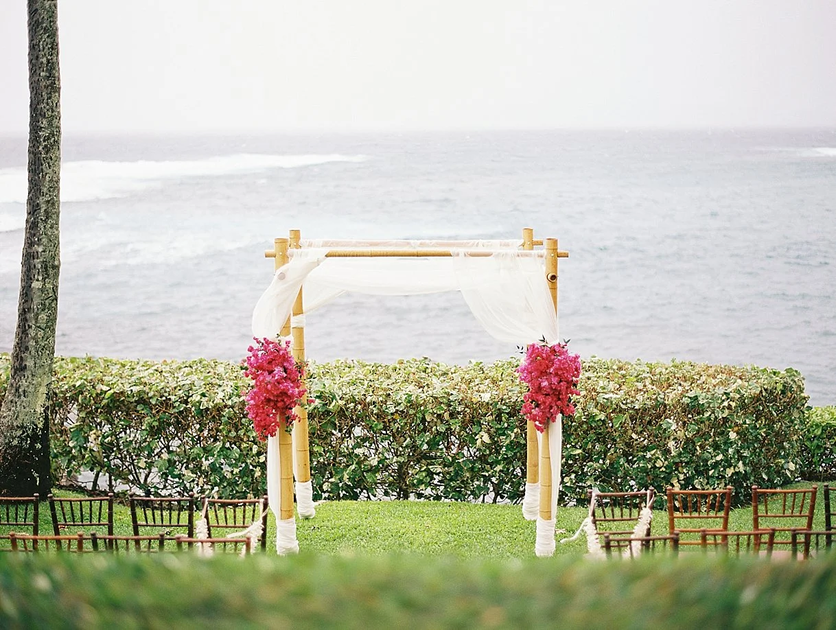 merrimans-ceremony-arch-bougainvillea.jpg