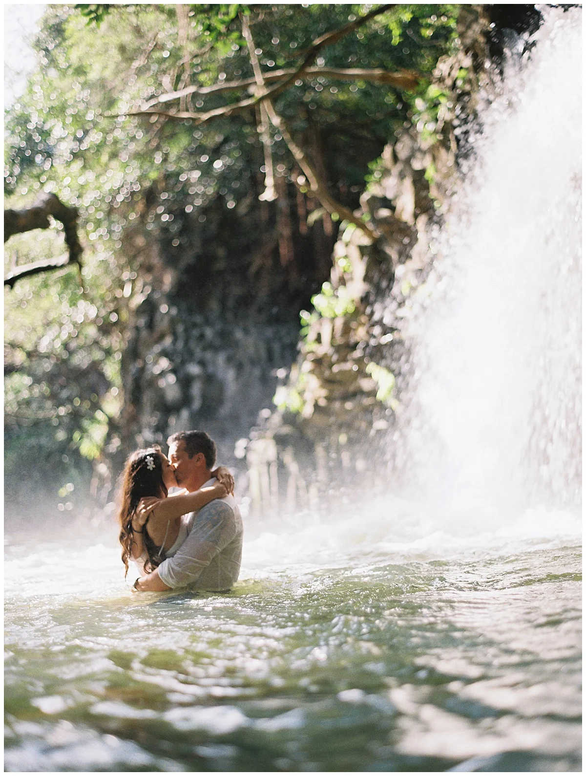 Maui-Waterfall-Wedding072.jpg