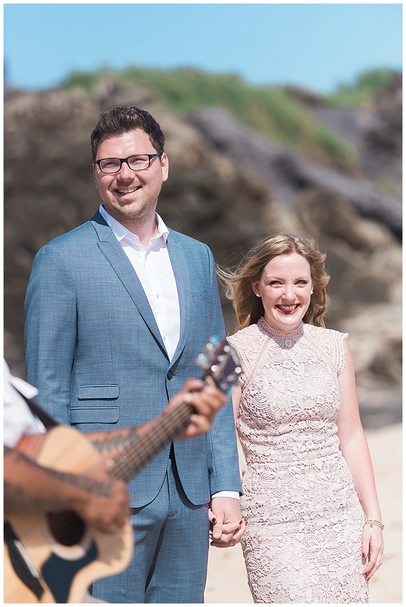 ironwoods-beach-elopement-maui-best-friends