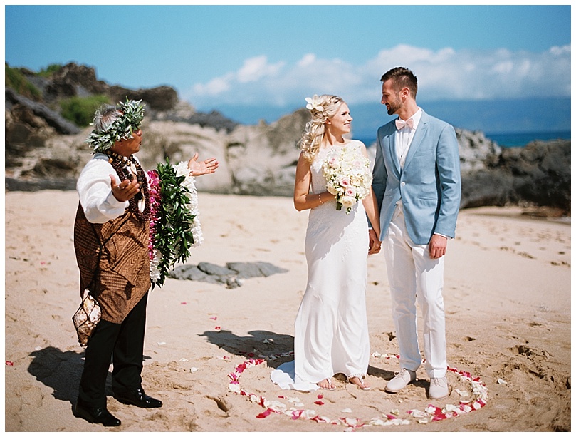 ironwoods-beach-elopement-maui-hawaiian-ceremony