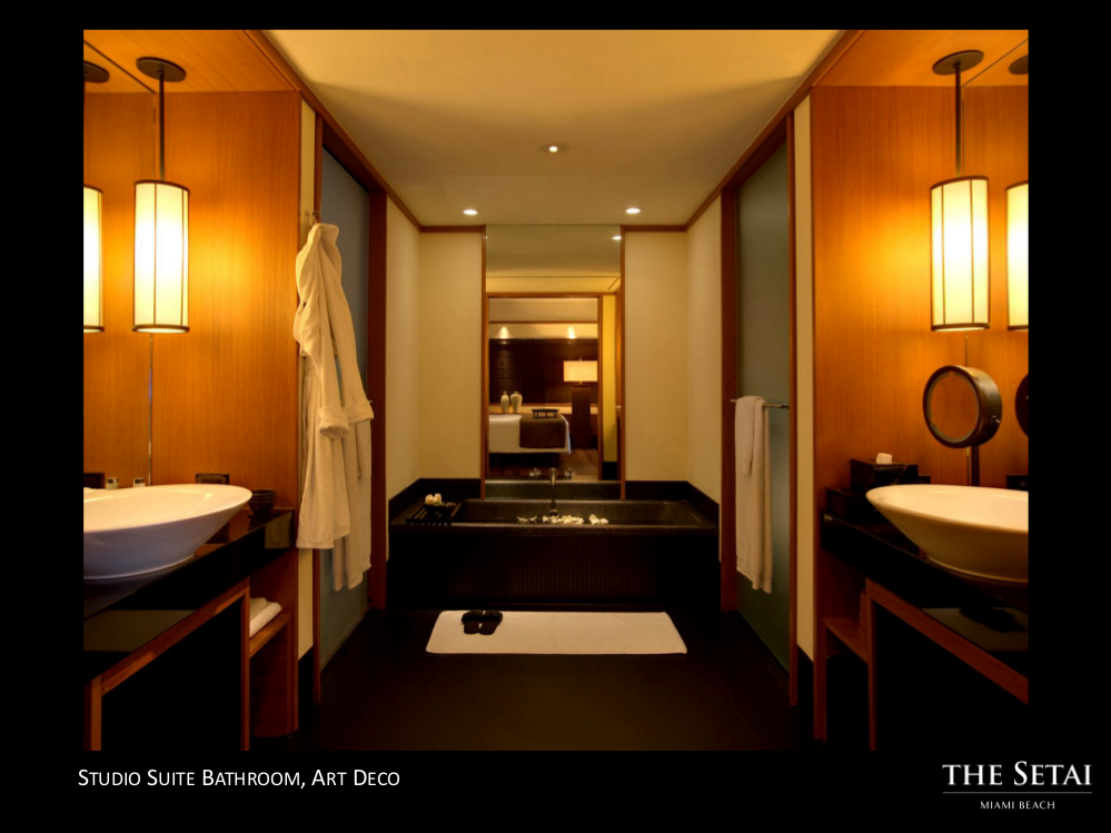 Suite bathroom