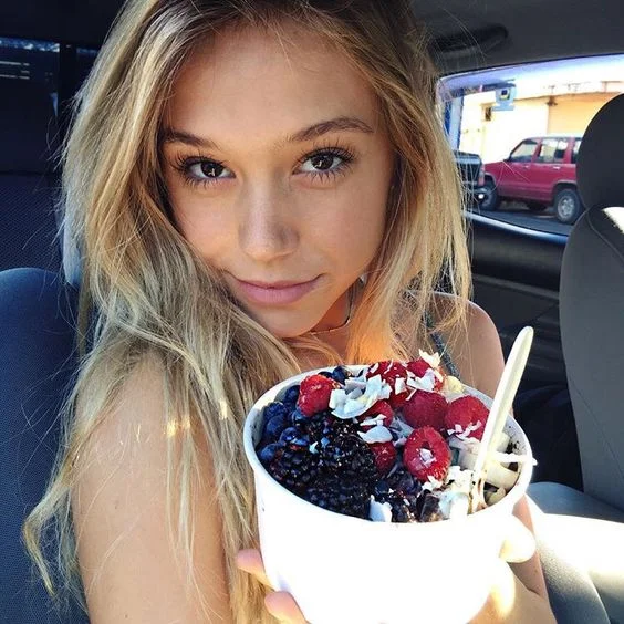 Sammi's Signature Acai Bowl