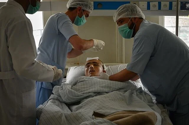 &quot;My son Mujibul Rahman who is 22 years old was wounded in the Taliban attack&rdquo; in Baghlan, explained the father of the young policeman, carpenter Abdul Rauf (picture 2). &quot;It has been two weeks he had been admitted to the hospital here 