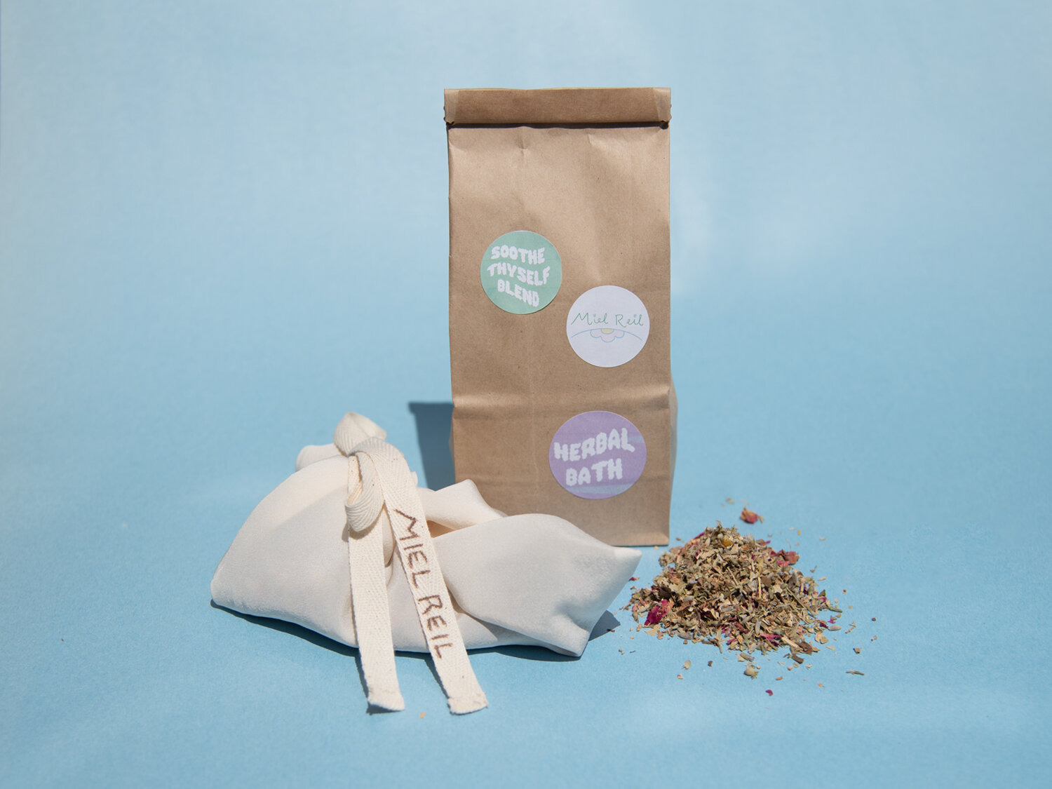 Herbal Bath Set - Sachet + Soothe Thyself Herbal Blend