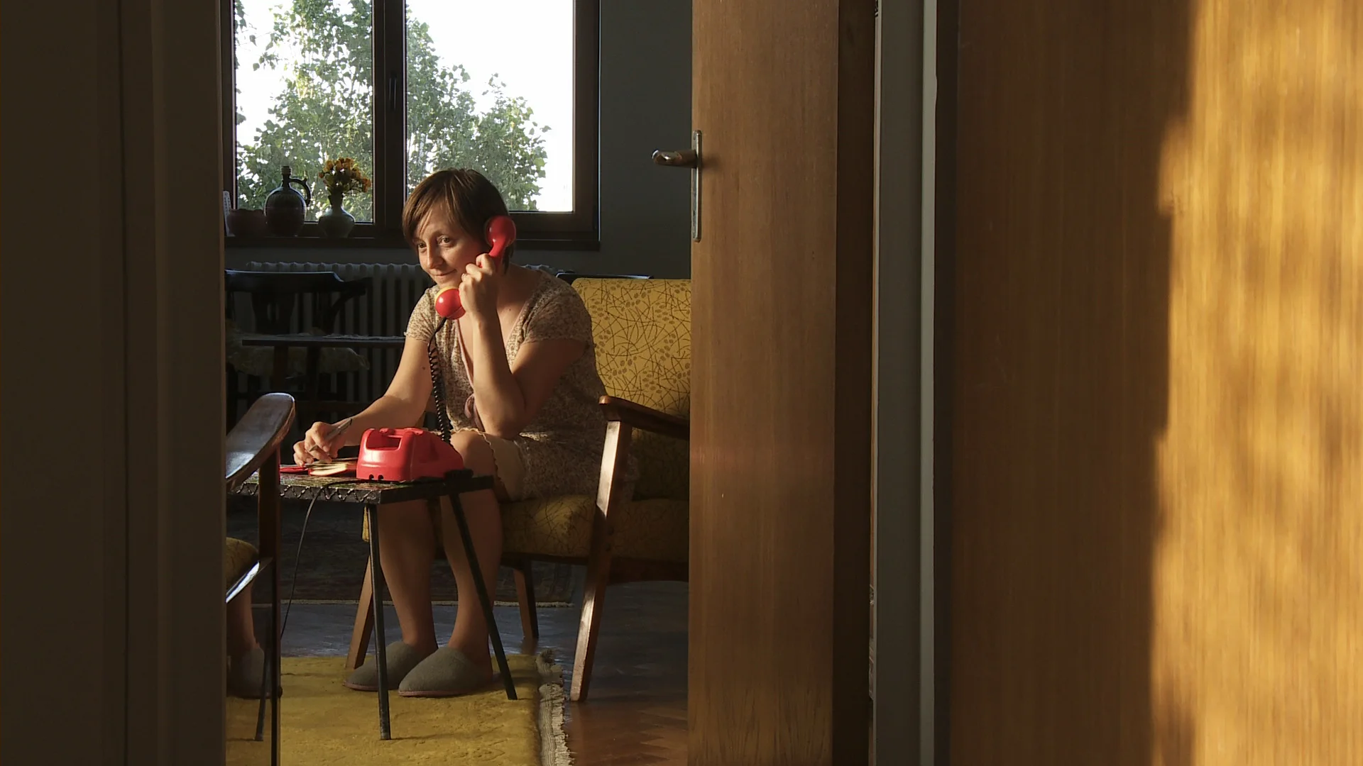 Adina-Lucaciu_Aniversarea_still2.jpg