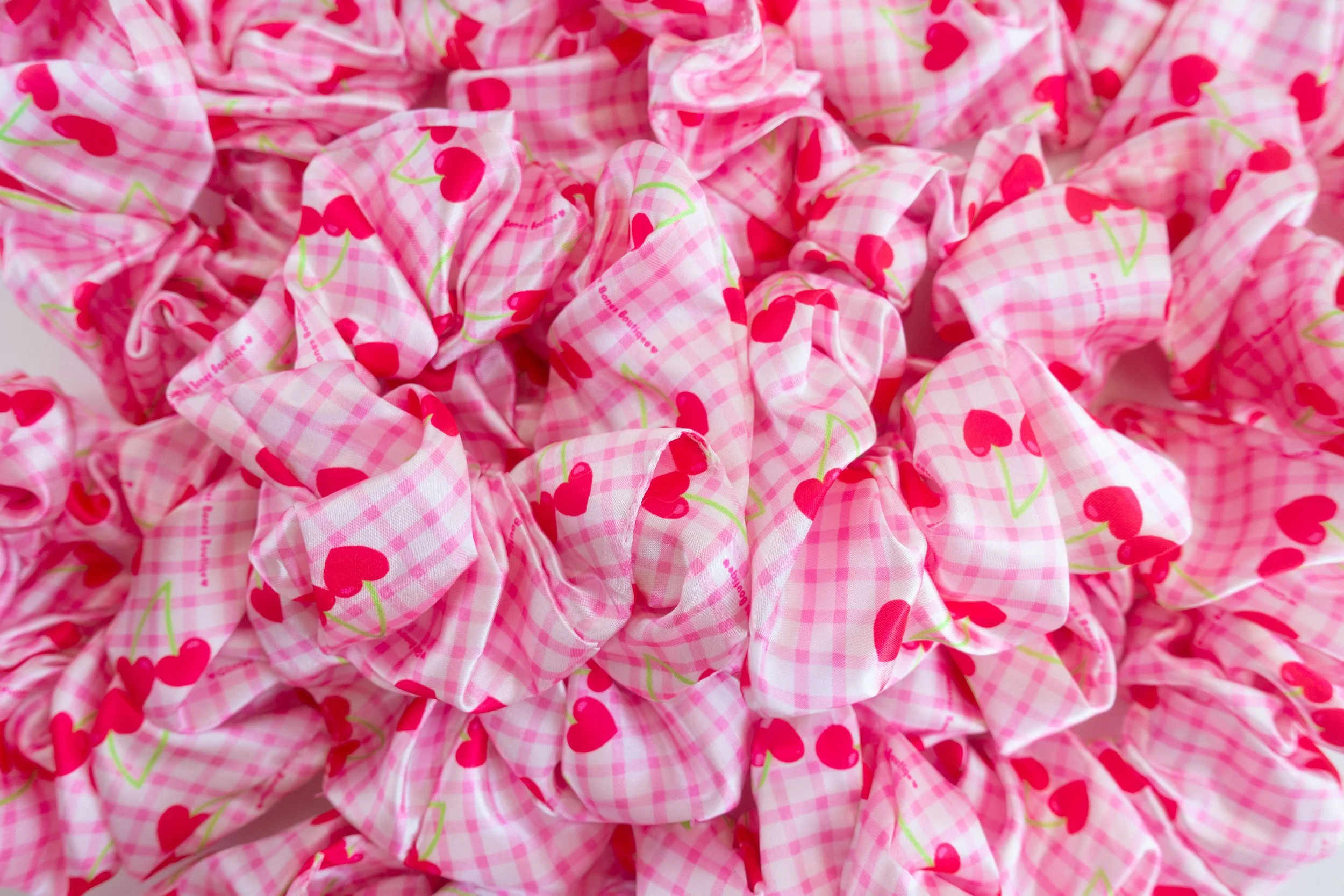 GBB_Scrunchie_Picnic_Group.jpg