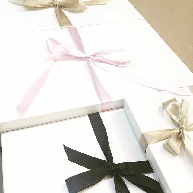 Holiday shopping Valentina &amp; Valentia way 🖤

Big and small, our Valentina &amp; Valentia boxes are ready to be shipped in time for holiday parties. All this pure silk gorgeousness! ✨

#ValentinaandValentia #shopping #holiday #holidayshopping #ho