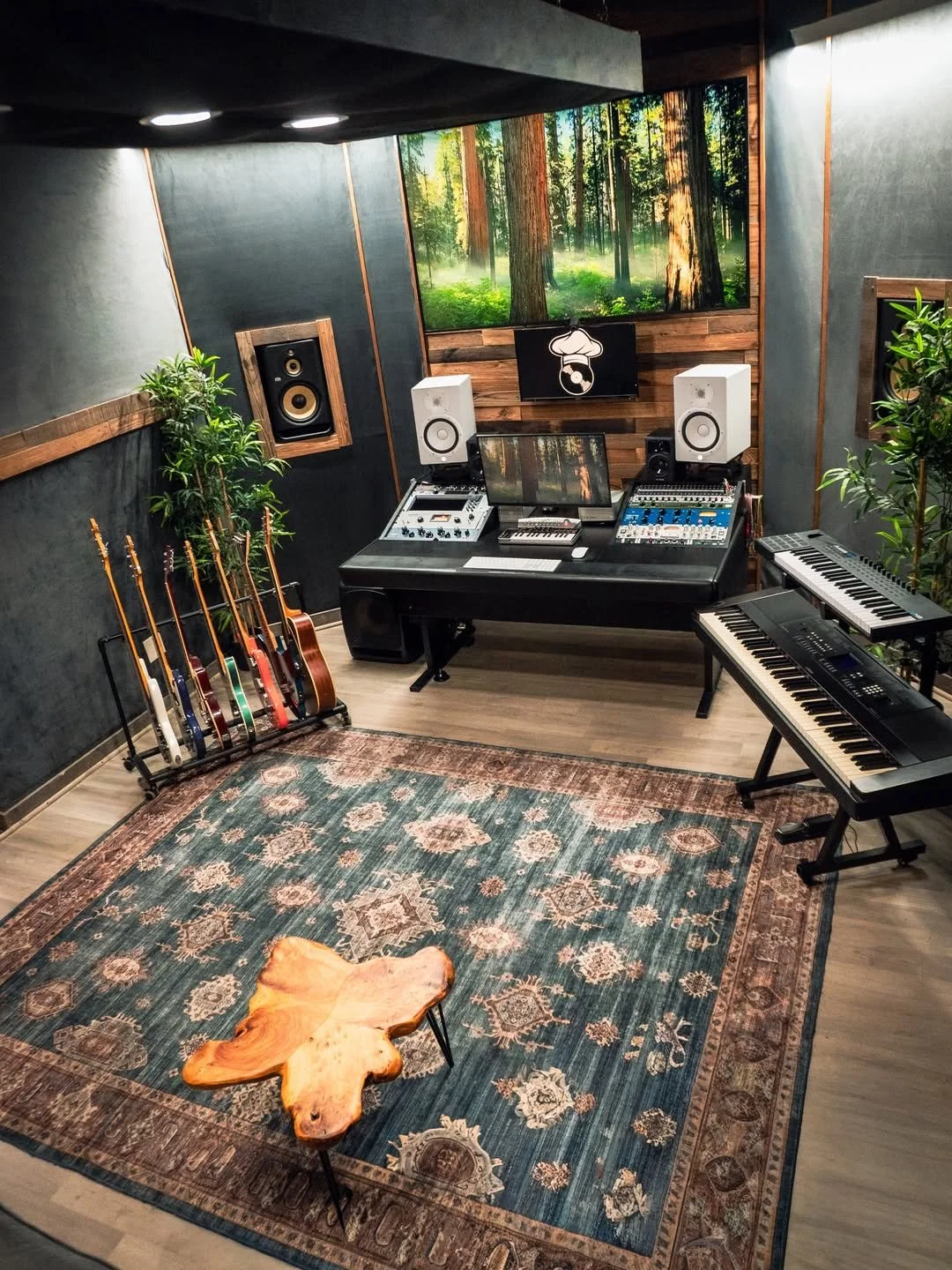 This is The Kitchen 🔪A recording studio in LA where ideas turn into finished work.Built for hig.jpg
