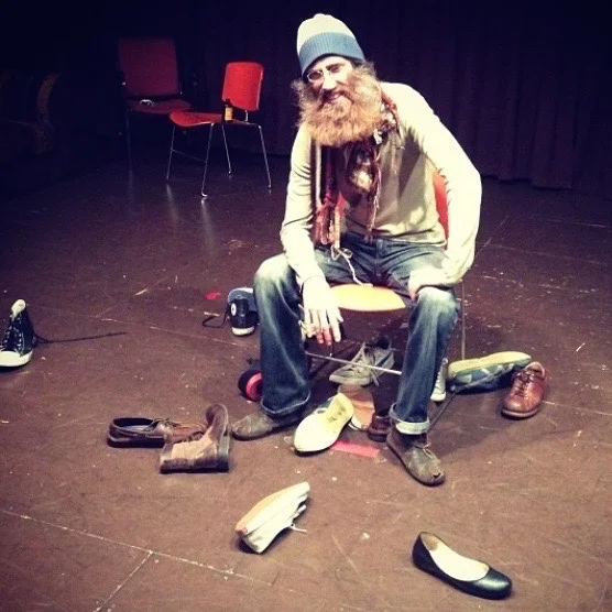 Idiot, workhop, comedy, improv, acting class, performer, performance class, shows, physical theater, dance, music, dancer, musician, comic, visual artist, los angeles, clown, buffon, live performance, Cirque, circus, teacher, director, student, wet the hippo, the murge, the simple simples