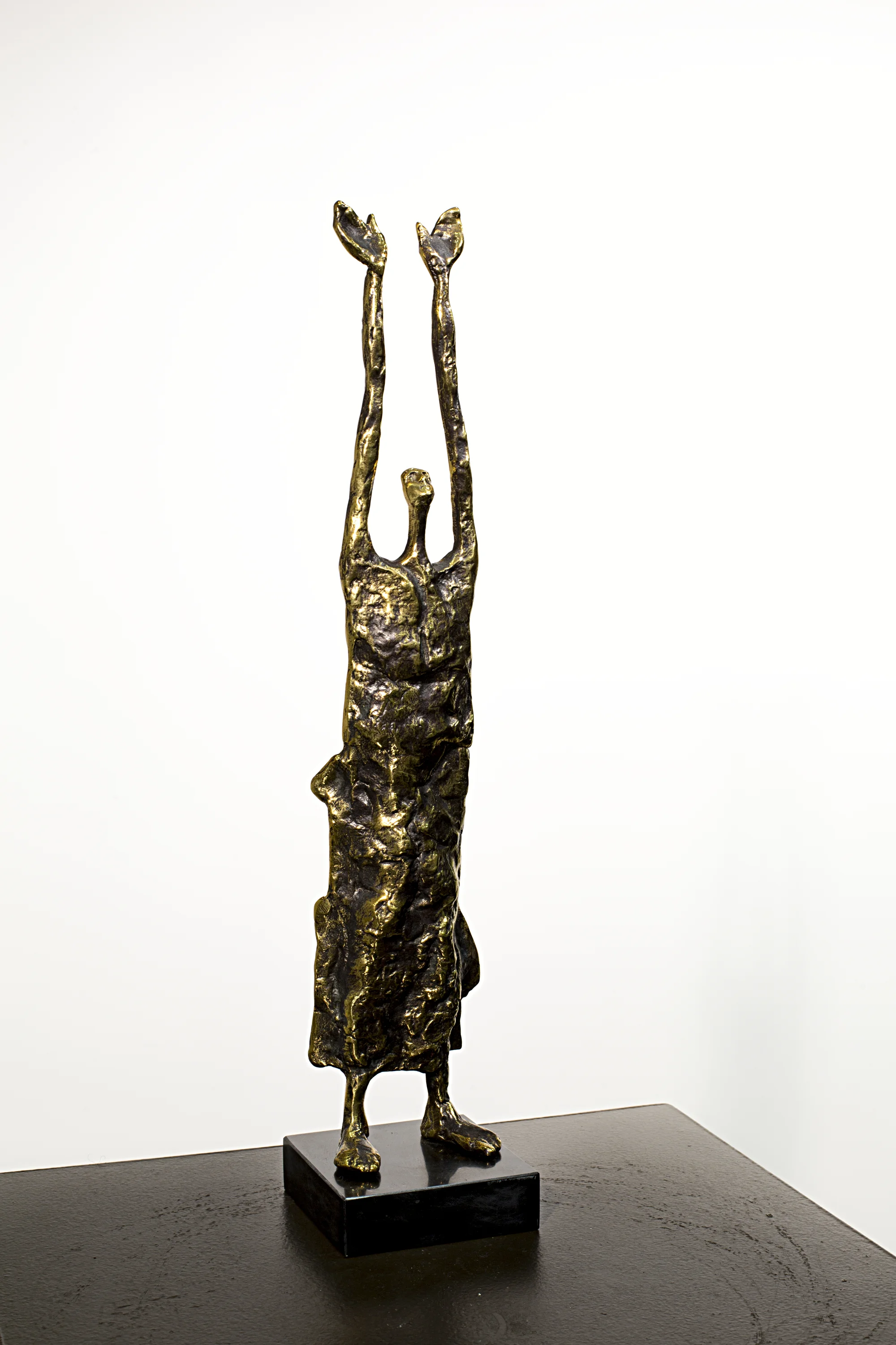 Atlas Bronze Ed. /30 sand casting 67 x 20x 12 cm