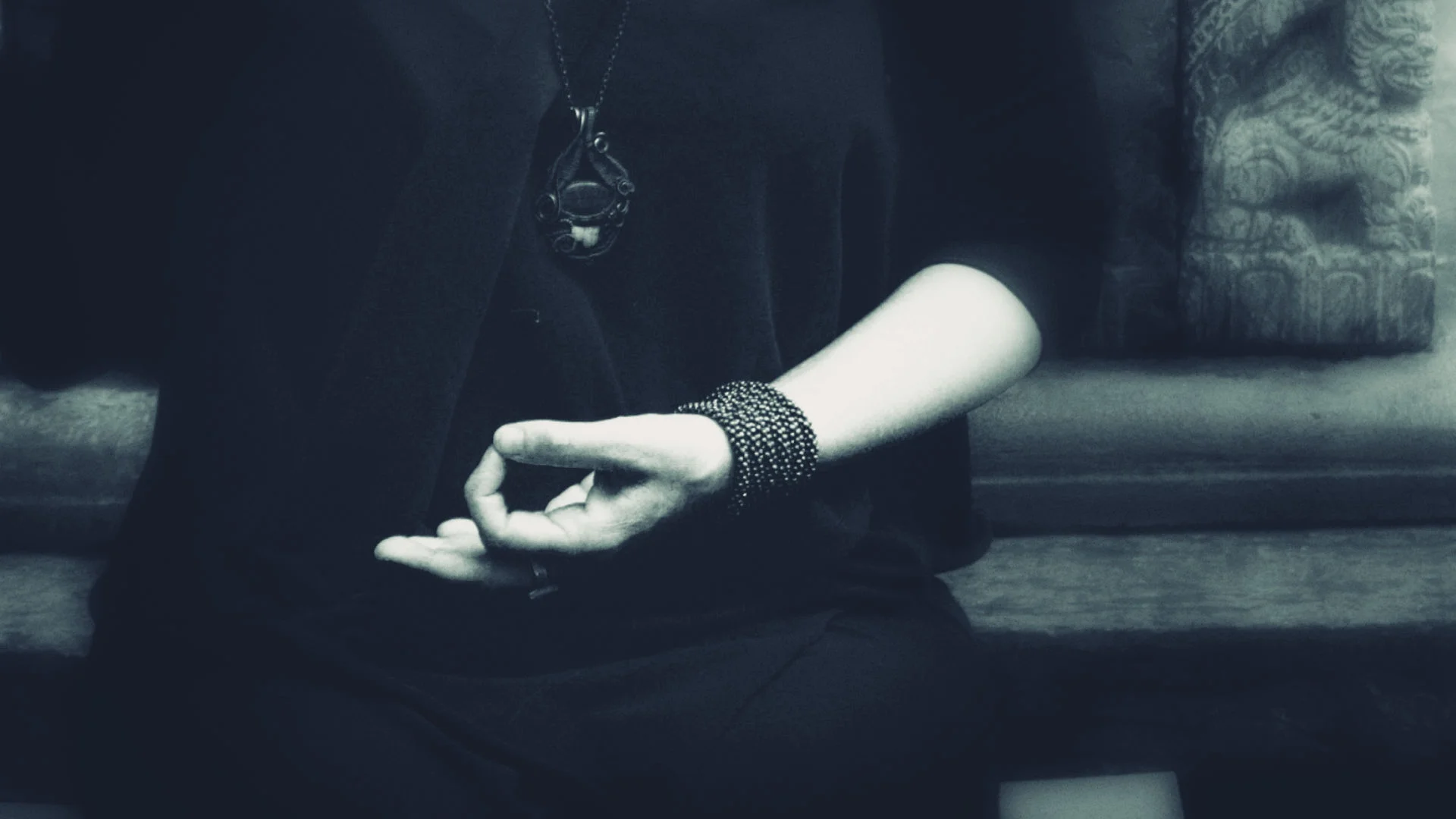gyan mudra bw.jpg