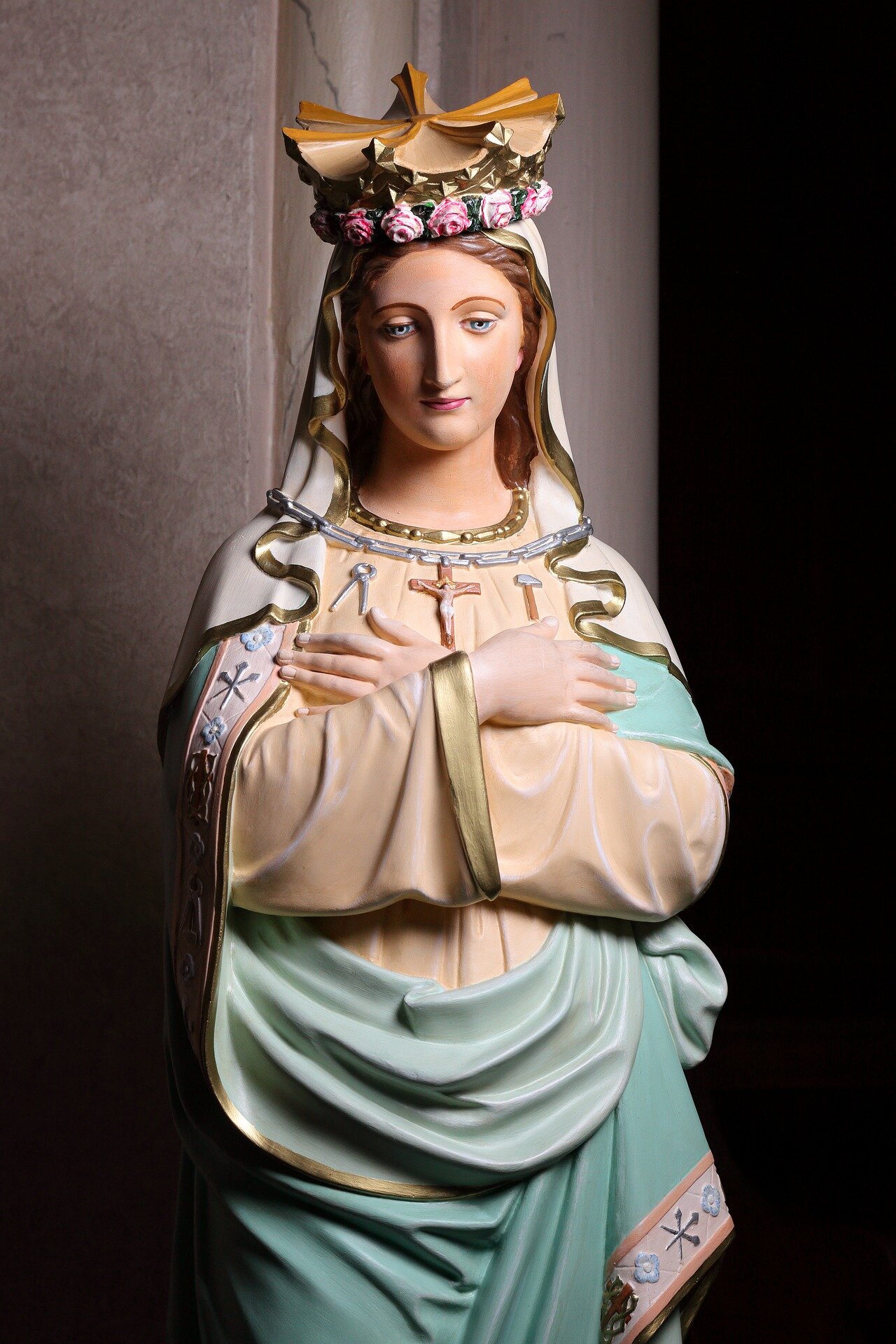 Wood Statue of the Holy Mother