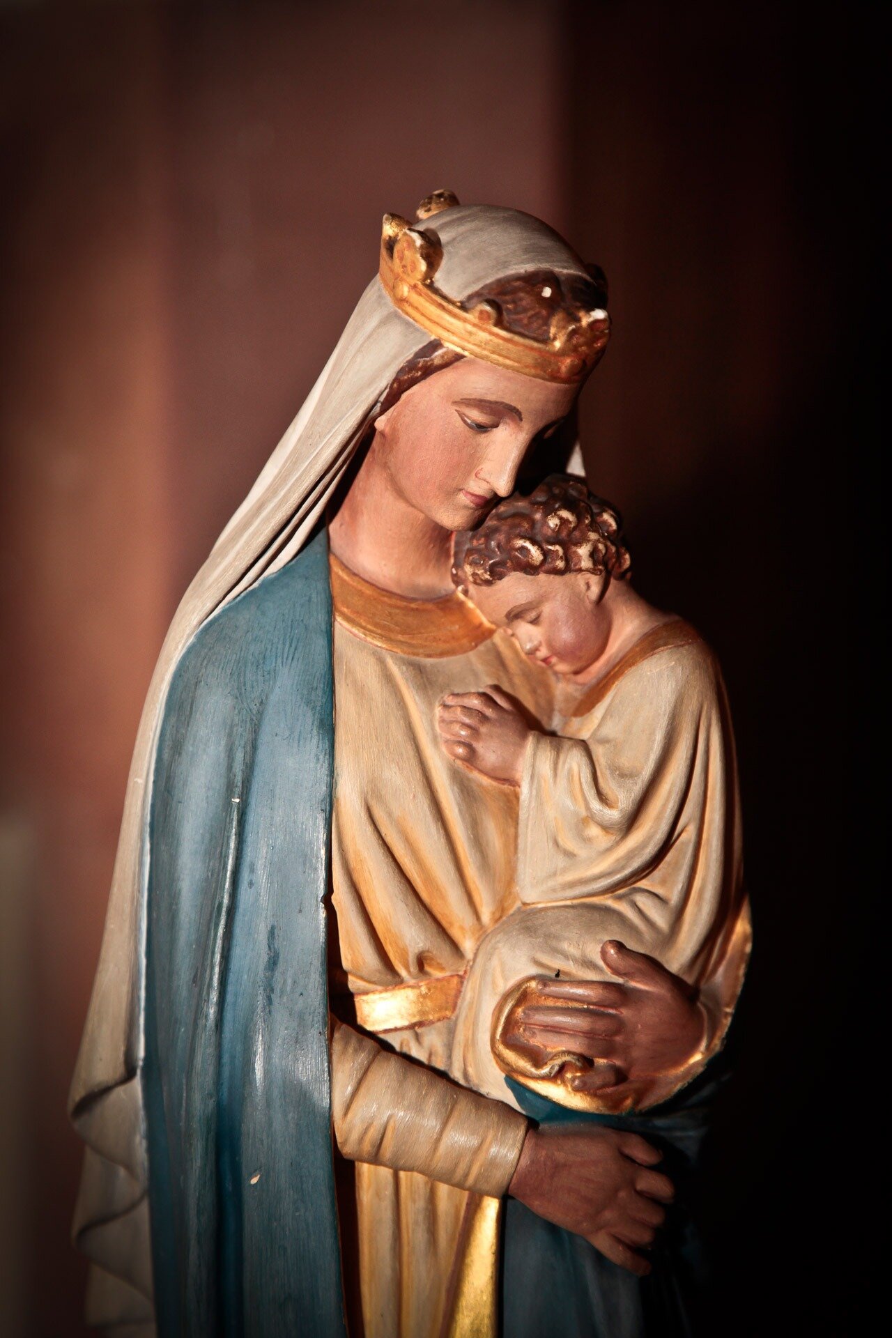 Wooden Statue of Mary and Jesus