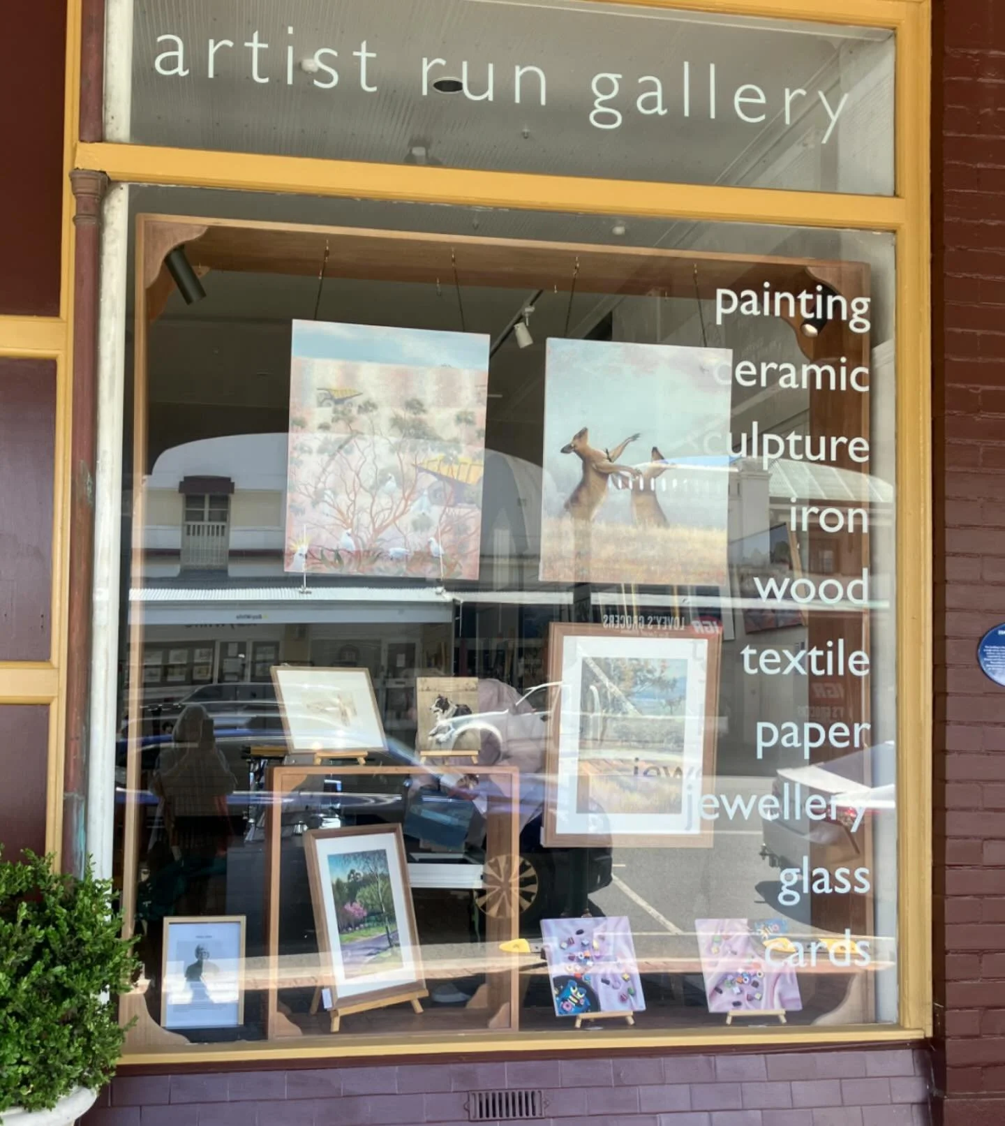 Lovely day in Dungog yesterday, setting up December&rsquo;s &lsquo;In the Frame&rsquo; exhibition for at @dungogbydesign. Thank you for the opportunity to show my work in this splendid local artists gallery.