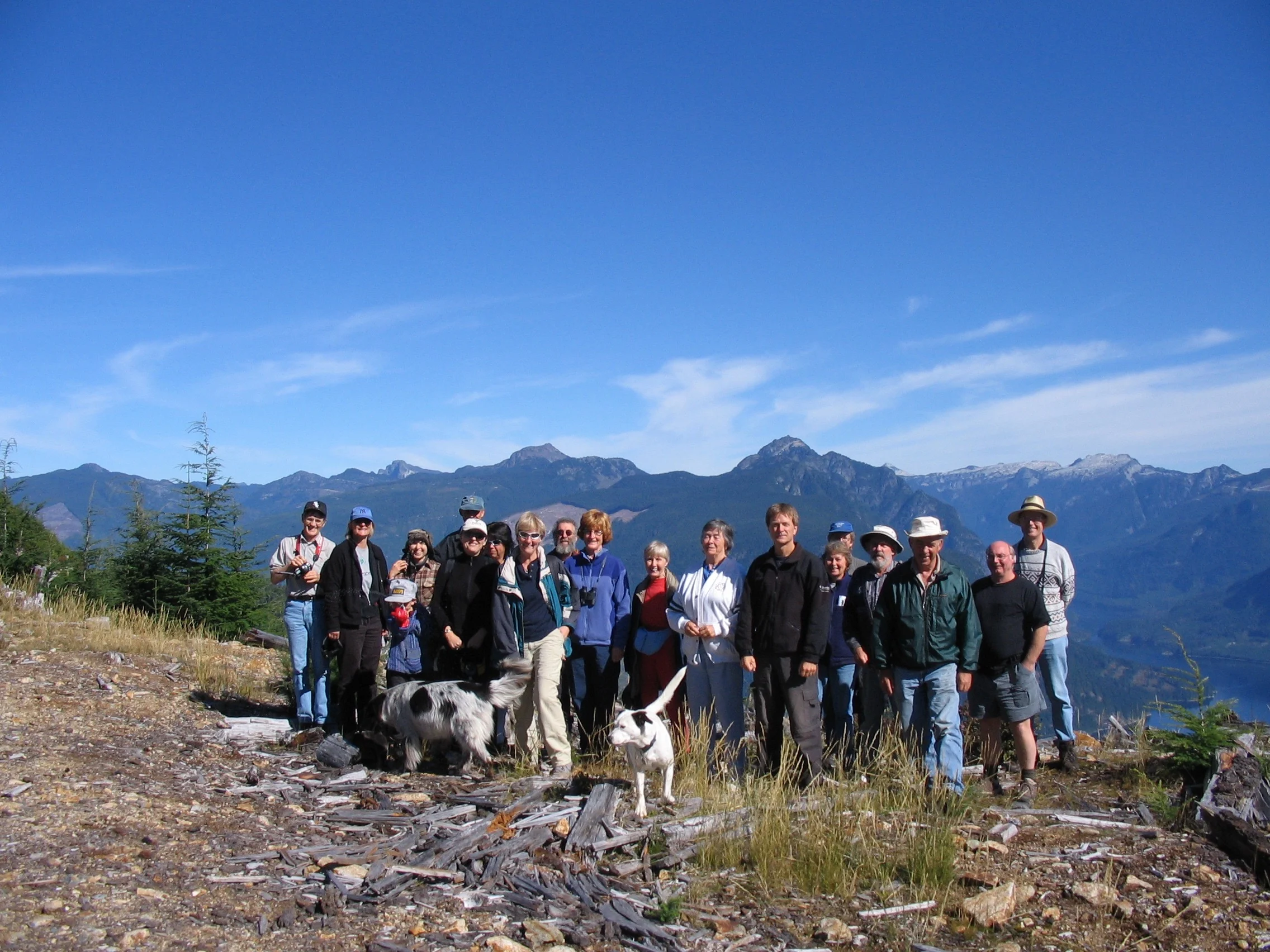 20050924_-_September_24th_-_Hike_up_Caren_Range_-_Maureen_and_Michael_Parrot_Paul_Juffs_Carol___Cathy_Jenks_and_Bill_Bengeyfield_Philip_Wadell_and_Rob_from_North_Lake_.jpg