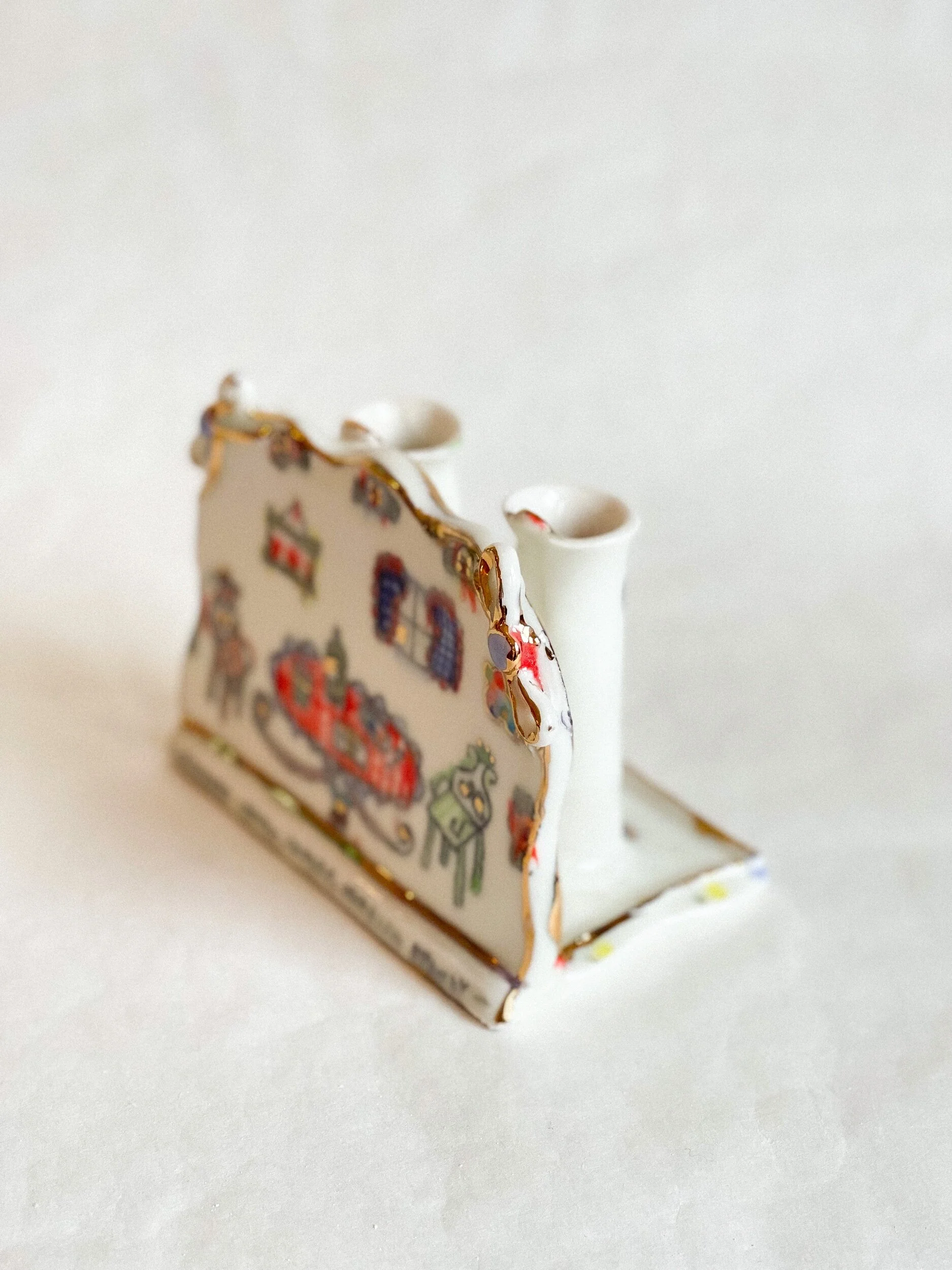 39BC3D8C-9E73-4197-B039-E46AE8667578