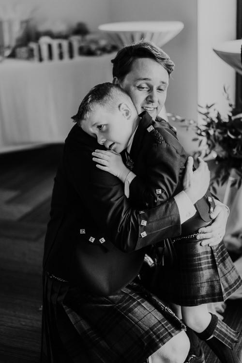 Sydney & Thomas - Married - Nathaniel Jensen Photography - Omaha Nebraska Wedding Photograper - Joslyn Castle - Founders One Nine - Hotel Deco-522.jpg
