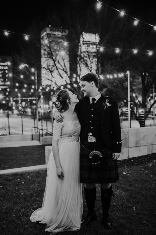 Sydney & Thomas - Married - Nathaniel Jensen Photography - Omaha Nebraska Wedding Photograper - Joslyn Castle - Founders One Nine - Hotel Deco-740.jpg