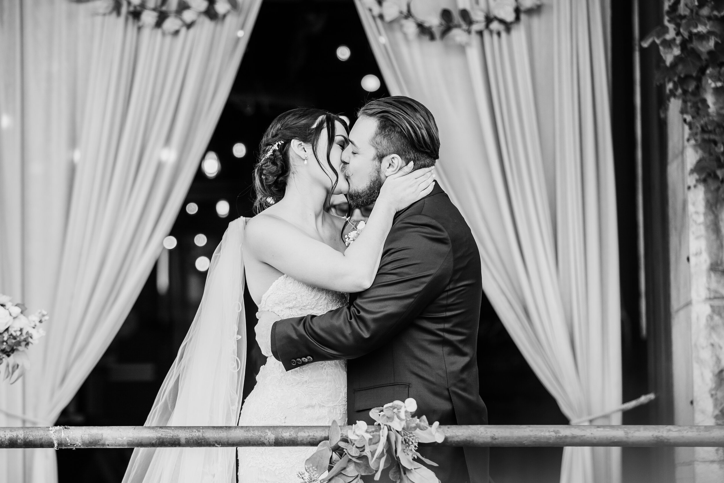 Nicole & Tyler - Married - Nathaniel Jensen Photography - Omaha Nebraska Wedding Photographer-54.jpg