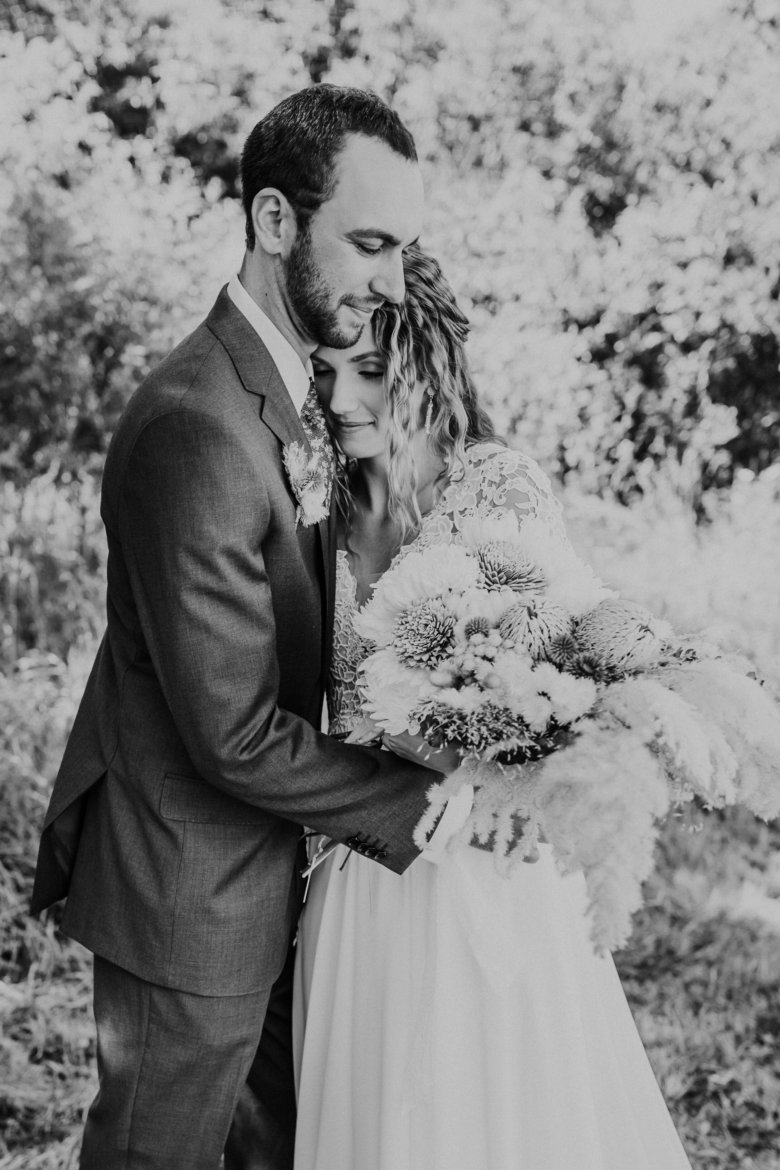 Megan & Sam - Married - Nathaniel Jensen Photography - Omaha Nebraska Wedding Photographer-52.jpg