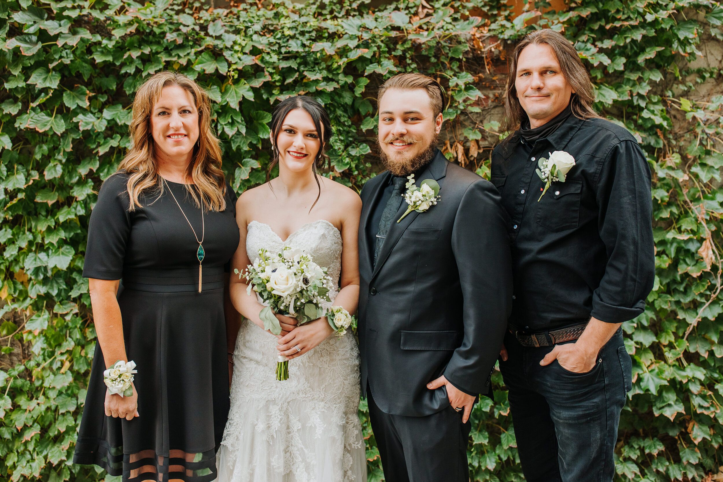 Nicole & Tyler - Married - Nathaniel Jensen Photography - Omaha Nebraska Wedding Photographer-109.jpg