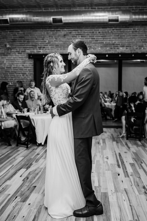 Megan & Sam - Blog Size - Nathaniel Jensen Photography - Omaha Nebraska Wedding Photographer-484.jpg