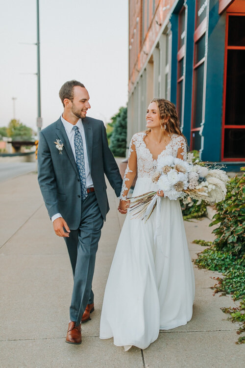 Megan & Sam - Blog Size - Nathaniel Jensen Photography - Omaha Nebraska Wedding Photographer-562.jpg