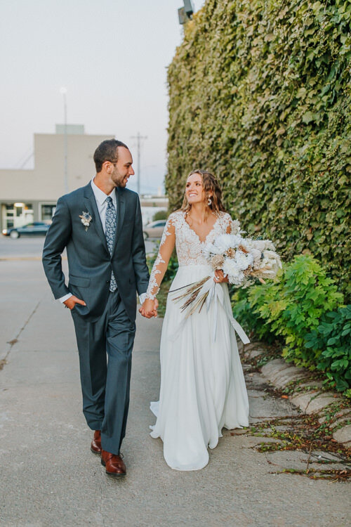 Megan & Sam - Blog Size - Nathaniel Jensen Photography - Omaha Nebraska Wedding Photographer-565.jpg