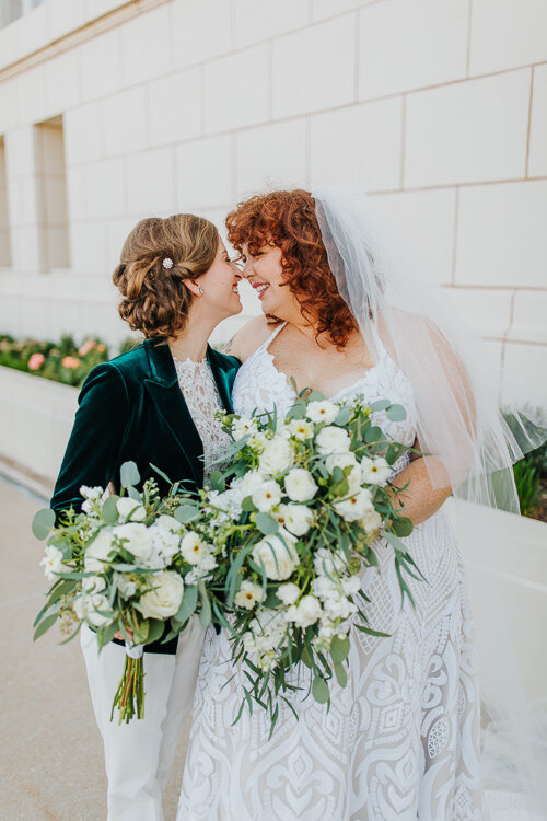 Lianna & Sarah - Married - Blog Size - Nathaniel Jensen Photography - Omaha Nebraska Wedding Photographer-270.jpg