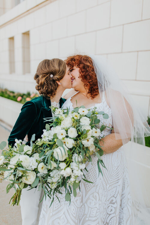 Lianna & Sarah - Married - Blog Size - Nathaniel Jensen Photography - Omaha Nebraska Wedding Photographer-272.jpg