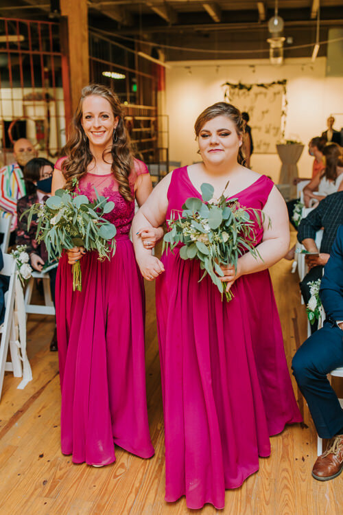 Lianna & Sarah - Married - Blog Size - Nathaniel Jensen Photography - Omaha Nebraska Wedding Photographer-326.jpg