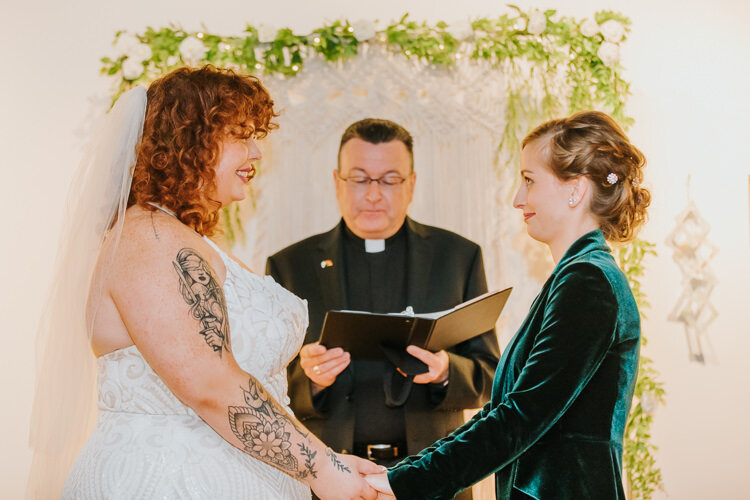 Lianna & Sarah - Married - Blog Size - Nathaniel Jensen Photography - Omaha Nebraska Wedding Photographer-340.jpg