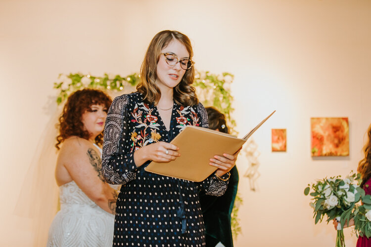 Lianna & Sarah - Married - Blog Size - Nathaniel Jensen Photography - Omaha Nebraska Wedding Photographer-344.jpg