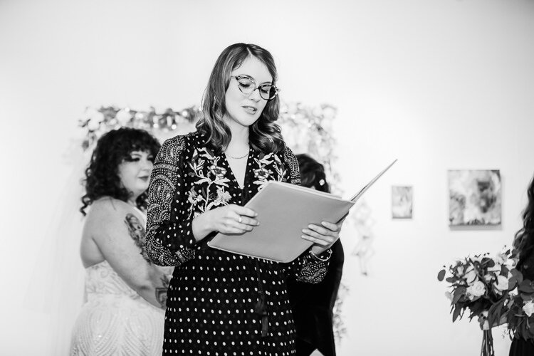 Lianna & Sarah - Married - Blog Size - Nathaniel Jensen Photography - Omaha Nebraska Wedding Photographer-345.jpg