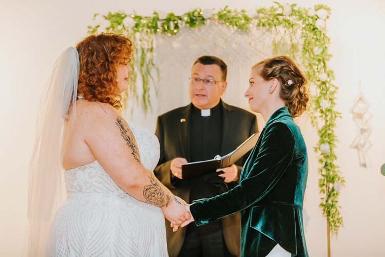 Lianna & Sarah - Married - Blog Size - Nathaniel Jensen Photography - Omaha Nebraska Wedding Photographer-354.jpg