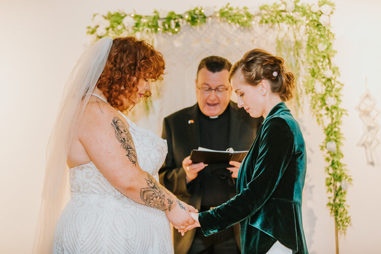 Lianna & Sarah - Married - Blog Size - Nathaniel Jensen Photography - Omaha Nebraska Wedding Photographer-358.jpg