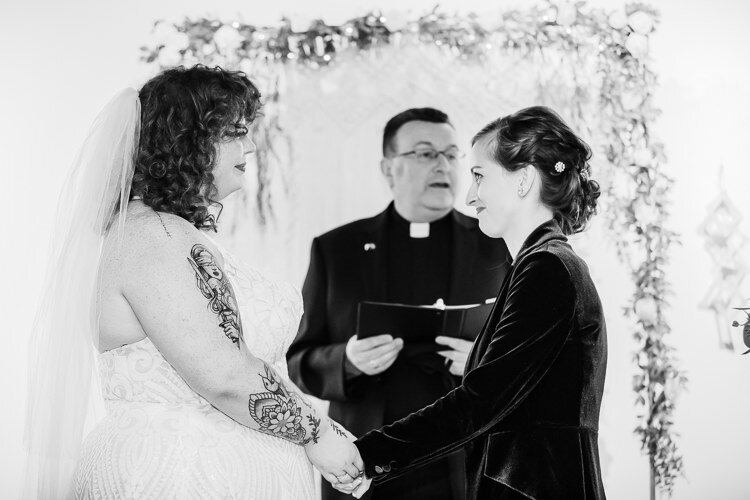 Lianna & Sarah - Married - Blog Size - Nathaniel Jensen Photography - Omaha Nebraska Wedding Photographer-361.jpg