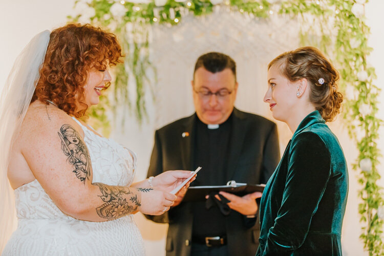 Lianna & Sarah - Married - Blog Size - Nathaniel Jensen Photography - Omaha Nebraska Wedding Photographer-376.jpg