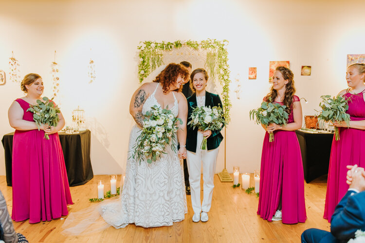 Lianna & Sarah - Married - Blog Size - Nathaniel Jensen Photography - Omaha Nebraska Wedding Photographer-388.jpg
